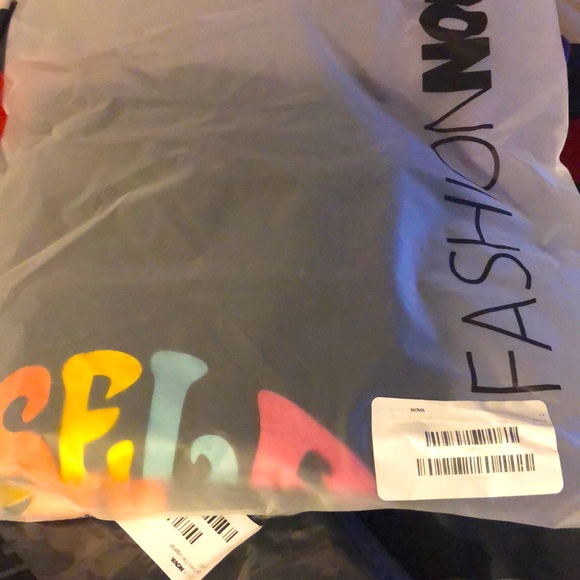 More Self Love Tee-Shirt😍 1X Black. - Picture 3 of 3